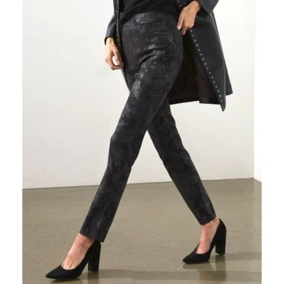 Chicos So Slimming Brigitte Tonal Jacquard Slim Ankle Pants  Black Size 4R - Picture 14 of 14